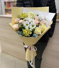 Букет цветов из:  Альстромерии, Розы и Хризантемы в Новоживотинном