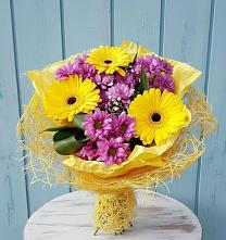 Букет цветов из:  Хризантемы и Герберы в Новоживотинном