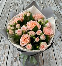 Букет цветов из:  Розы в Новоживотинном