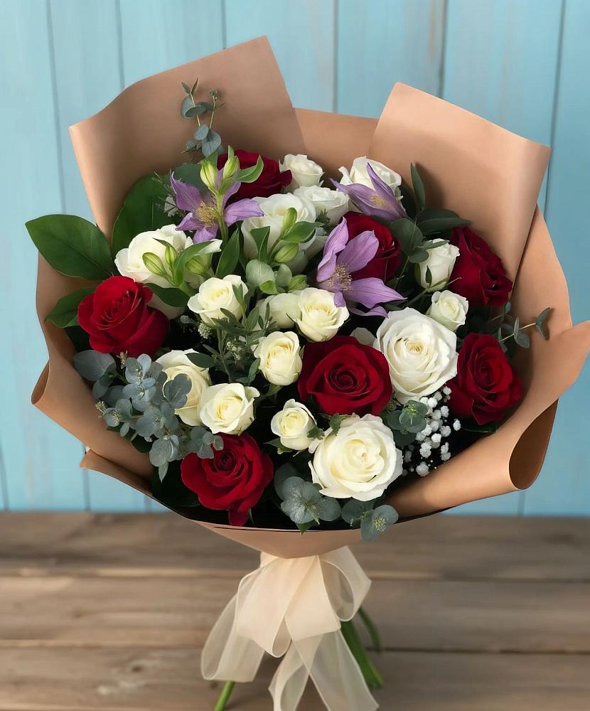 Букет цветов из: Розы и Альстромерии в Новоживотинном