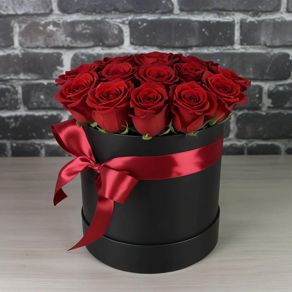 Цветочная композиция из Розы в шляпной коробке в Новоживотинном