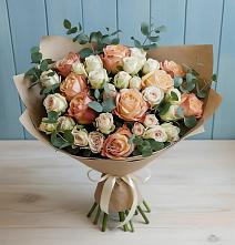 Букет цветов из:  Альстромерии и Розы #REPLACE_PRED# Новоживотинном
