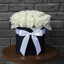 Цветочная композиция из Розы в шляпной коробке в Новоживотинном